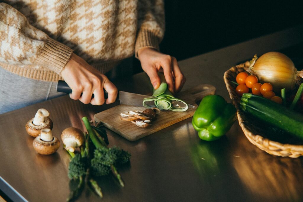 Fresh vegetables and eco-friendly cooking tools for sustainable recipes